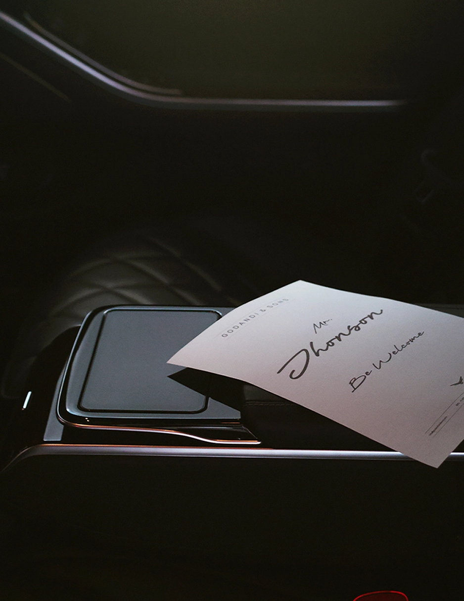 Hourly services with professional chauffeurs